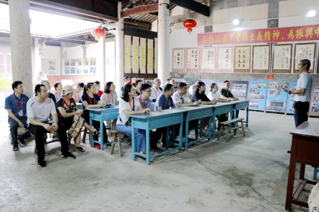 赣州市赣商联合会党支部与共联共建单位开展“重温历史 振奋精神 永远跟党走”联建共建党建学习活动